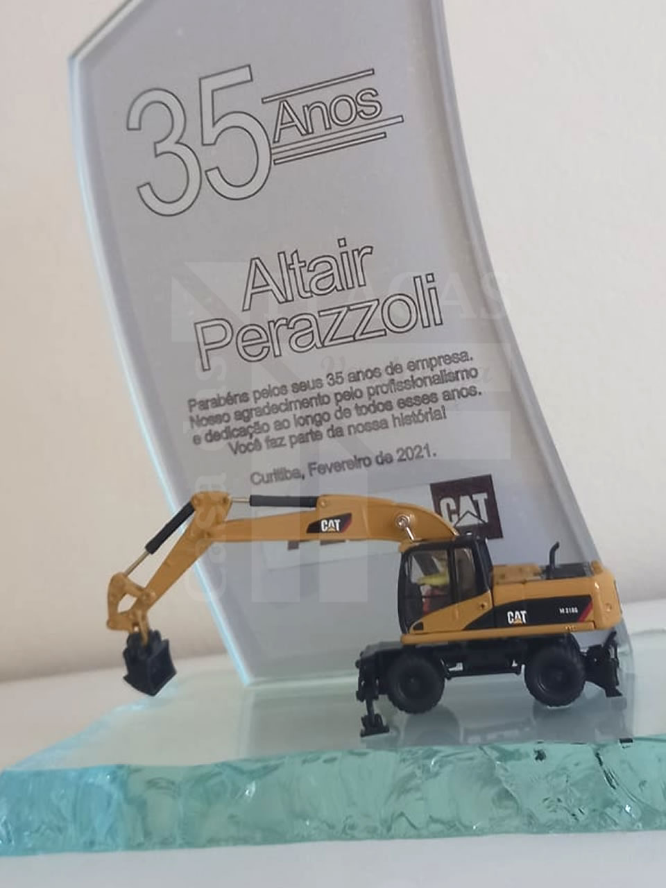 Placa Comemorativa em Vidro